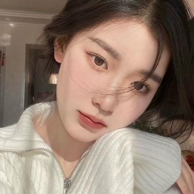 职场小烈第四季 在线观看封面